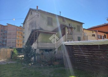 Apartment Via Giacinto Macciò, Busalla - photo 3