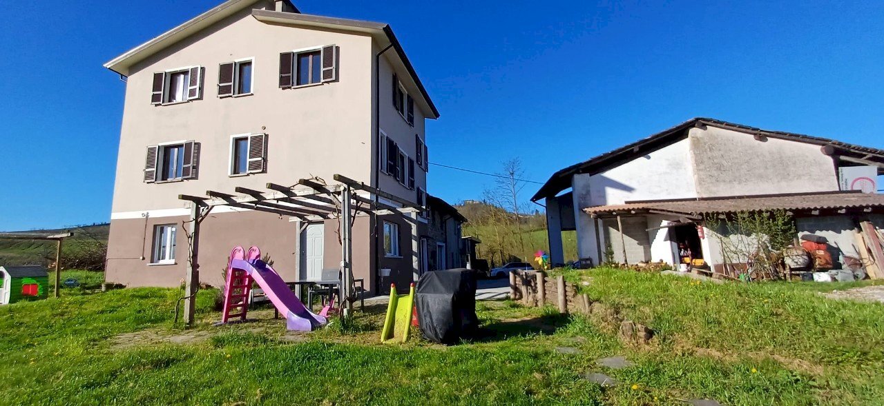 Farm Ziano Piacentino - photo 2