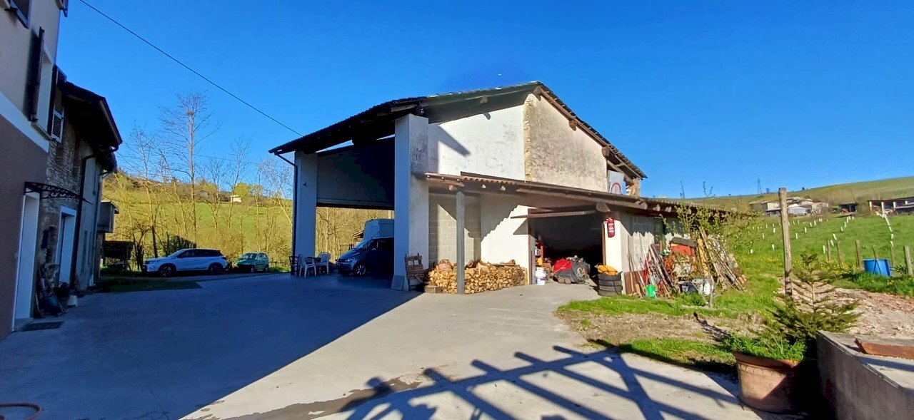 Farm Ziano Piacentino - photo 3