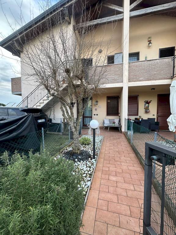 Trilocale Ravenna (zona Ponte Nuovo) - foto 1