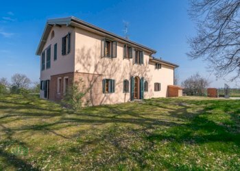 Villa VIA SCORTICHETO, Castel San Pietro Terme - foto 4