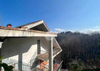 Four-room apartment Strada Fornelli Chiaves, Monastero di Lanzo - photo 28