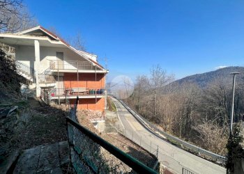 Four-room apartment Strada Fornelli Chiaves, Monastero di Lanzo - photo 30