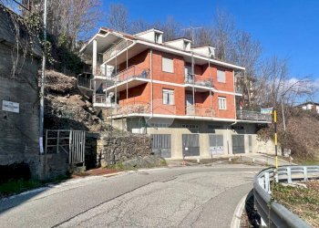 Bilocale Strada Fornelli Chiaves, Monastero di Lanzo - foto 2