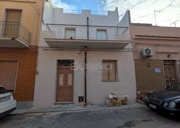 Independent house via malta, Avola - photo 1