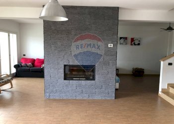 Semi-detached Villa Pomezia - photo 7