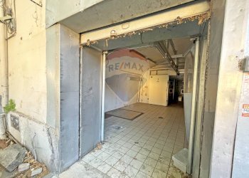 Commercial Premises Roma (neighborhood Testaccio) - photo 2