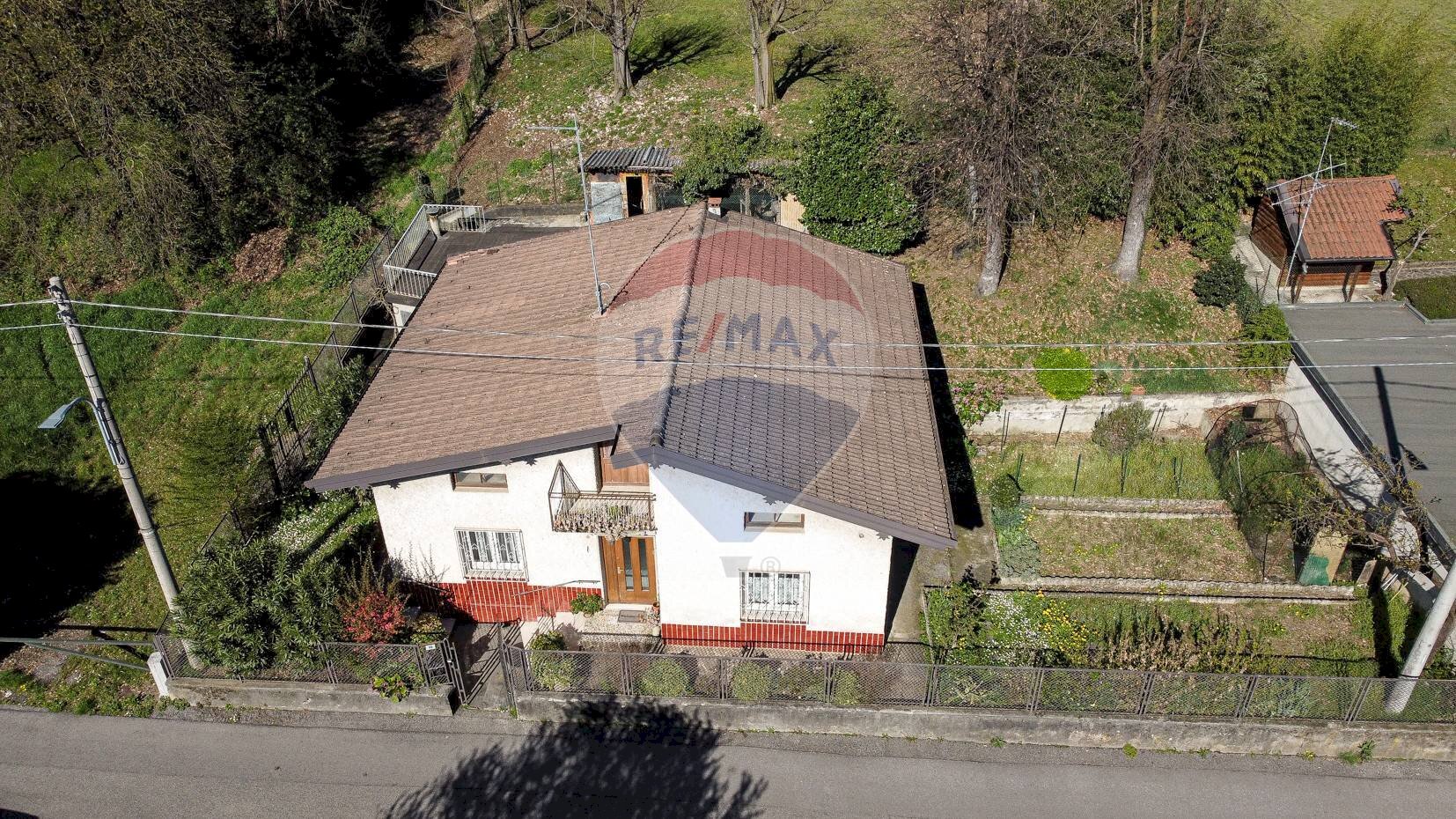 Villa Unifamiliare Via Vivaldi, Brembate di Sopra - foto 1