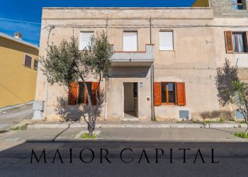 Independent house Via nazionale 147, Posada - photo 1