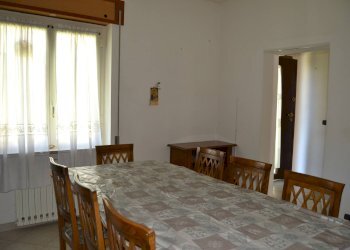 Four-room apartment Terni - photo 2