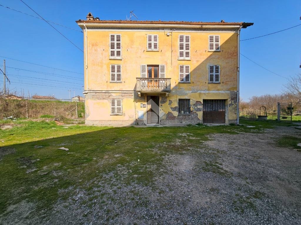 Casa indipendente Via Vittorio Veneto, Nizza Monferrato - foto 2