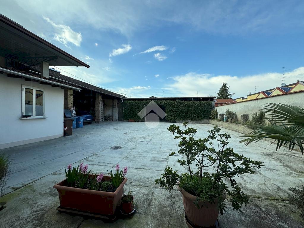 Rustic Via Varallino, Galliate - photo 3