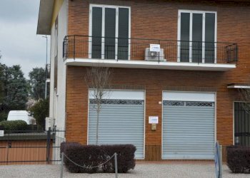 Facciata - Casa indipendente via Goffredo Mameli, 8, Lainate - foto 9