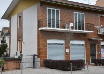 Facciata - Casa indipendente via Goffredo Mameli, 8, Lainate - foto 3