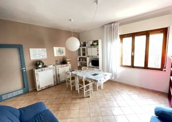 Salone - Quadrilocale viale delle Palme, Ravenna (zona Porto Corsini) - foto 6