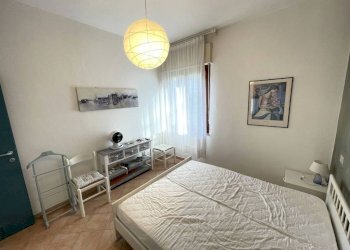 Camera da letto - Quadrilocale viale delle Palme, Ravenna (zona Porto Corsini) - foto 12