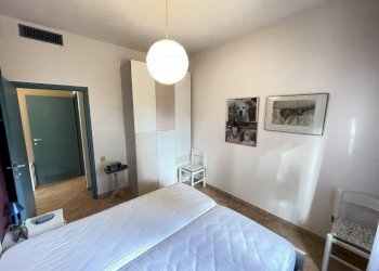 Camera da letto - Quadrilocale viale delle Palme, Ravenna (zona Porto Corsini) - foto 15
