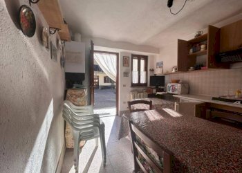 Cucina - Casa indipendente via Provinciale San Bartolomeo, 5, Chiusa di Pesio - foto 6