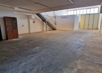 Capannone Via Tamigi, Montesilvano - foto 7