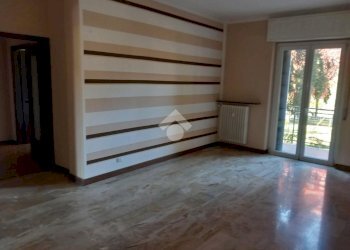 Trilocale Via Antonio Gramsci, Rozzano - foto 3