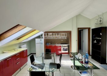 Zona giorno - Mansarda via Vincenzo Bellini, 2, Asti - foto 10