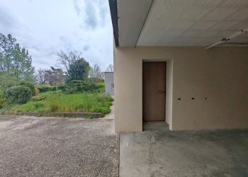 Portion of a house Castel San Pietro Terme - photo 3