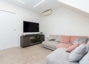 Apartment via Giuseppe Giacosa 11, Orbassano - photo 9