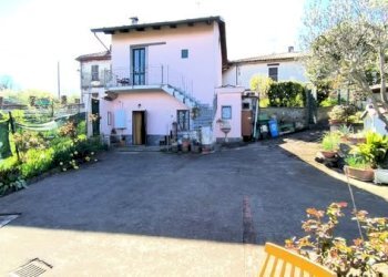 Villa Via Papa Giovanni XXIII, Lauriano - foto 1