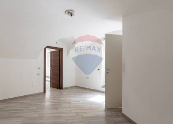 Trilocale Via Crispi, Napoli (zona Chiaia) - foto 16