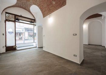 Shop Via Milano, Torino (neighborhood Centro) - photo 4