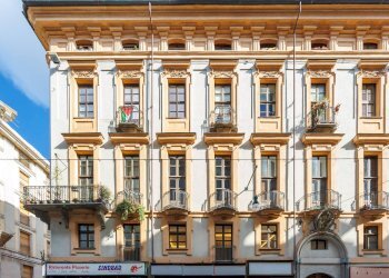 Shop Via Milano, Torino (neighborhood Centro) - photo 12