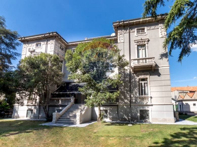 Commercial Premises Via Roma, Gallarate - photo 2