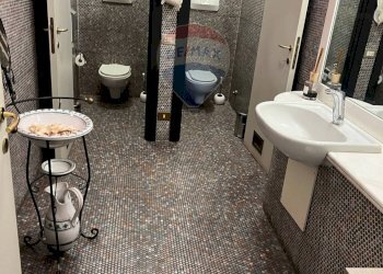 Locale Commerciale Via Roma, Gallarate - foto 18