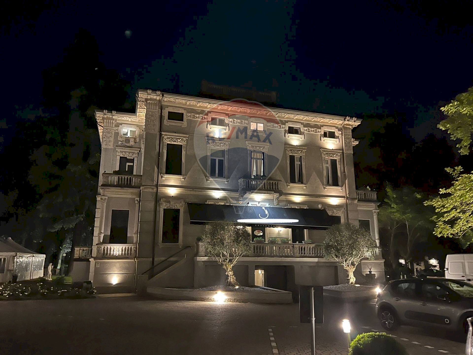 Single Family Villa Via Roma, Gallarate - photo 1