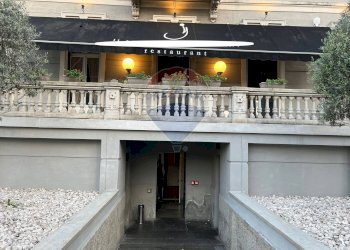 Villa Unifamiliare Via Roma, Gallarate - foto 2