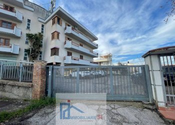 Appartamento Via Albert Einstein, Benevento - foto 28