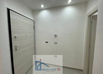 Three-room apartment Via Arcivescovo Francesco Pacca, Benevento - photo 3