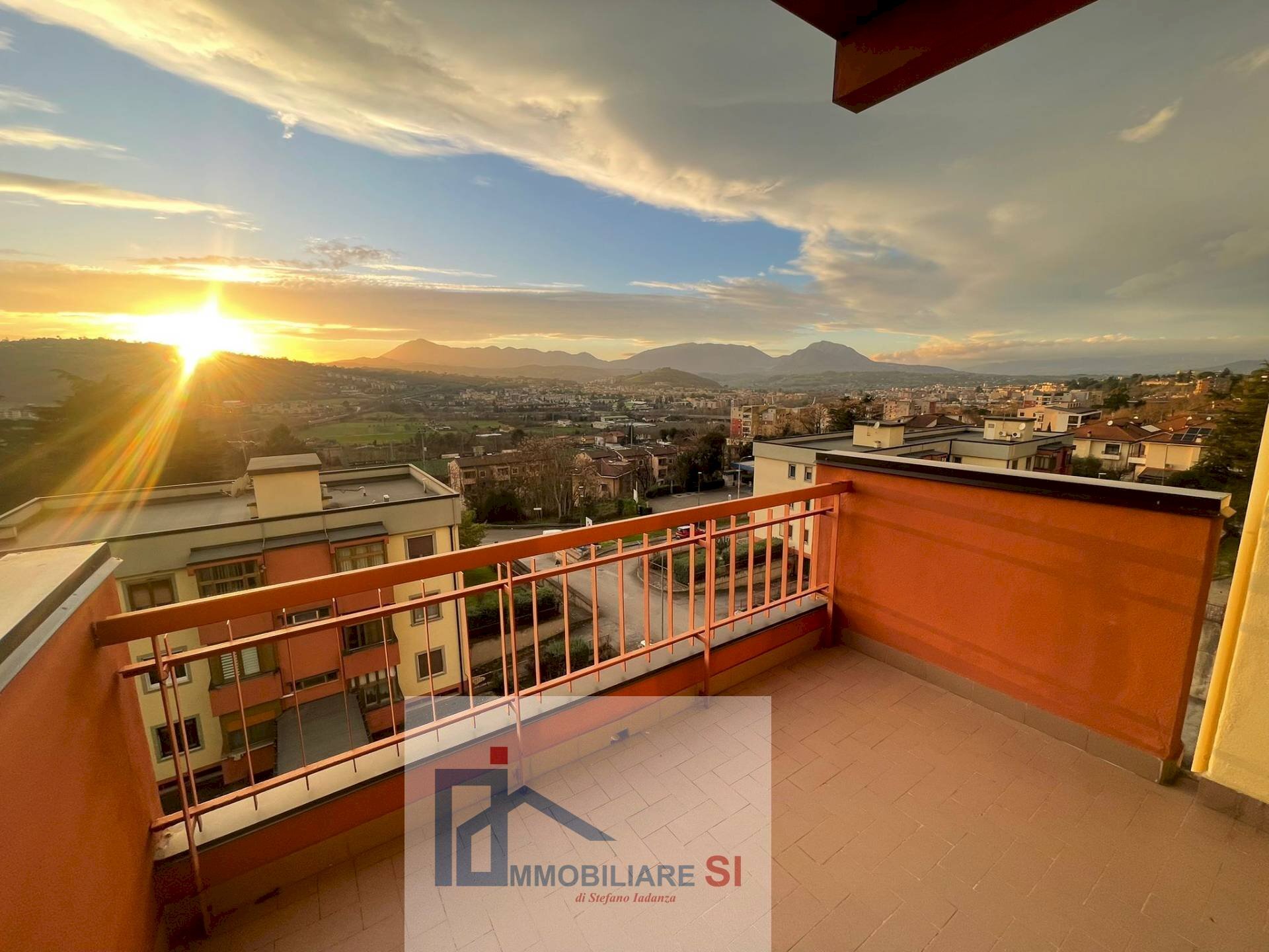 Quadrilocale Via Raffaele Mainella, Benevento - foto 1