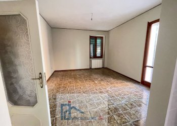 Three-room apartment Viale Antonio Mellusi, Benevento - photo 13