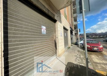 Locale Commerciale Via San Pasquale, Benevento - foto 2