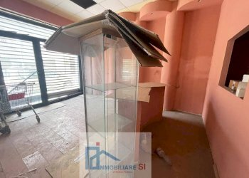 Locale Commerciale Via San Pasquale, Benevento - foto 12