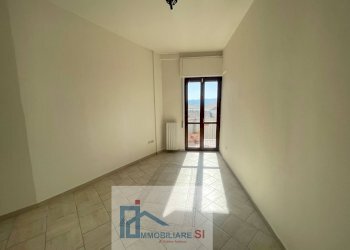 Four-room apartment Via San Gaetano, Benevento - photo 4