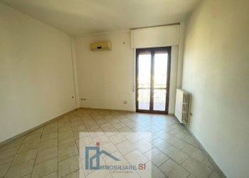 Four-room apartment Via San Gaetano, Benevento - photo 6