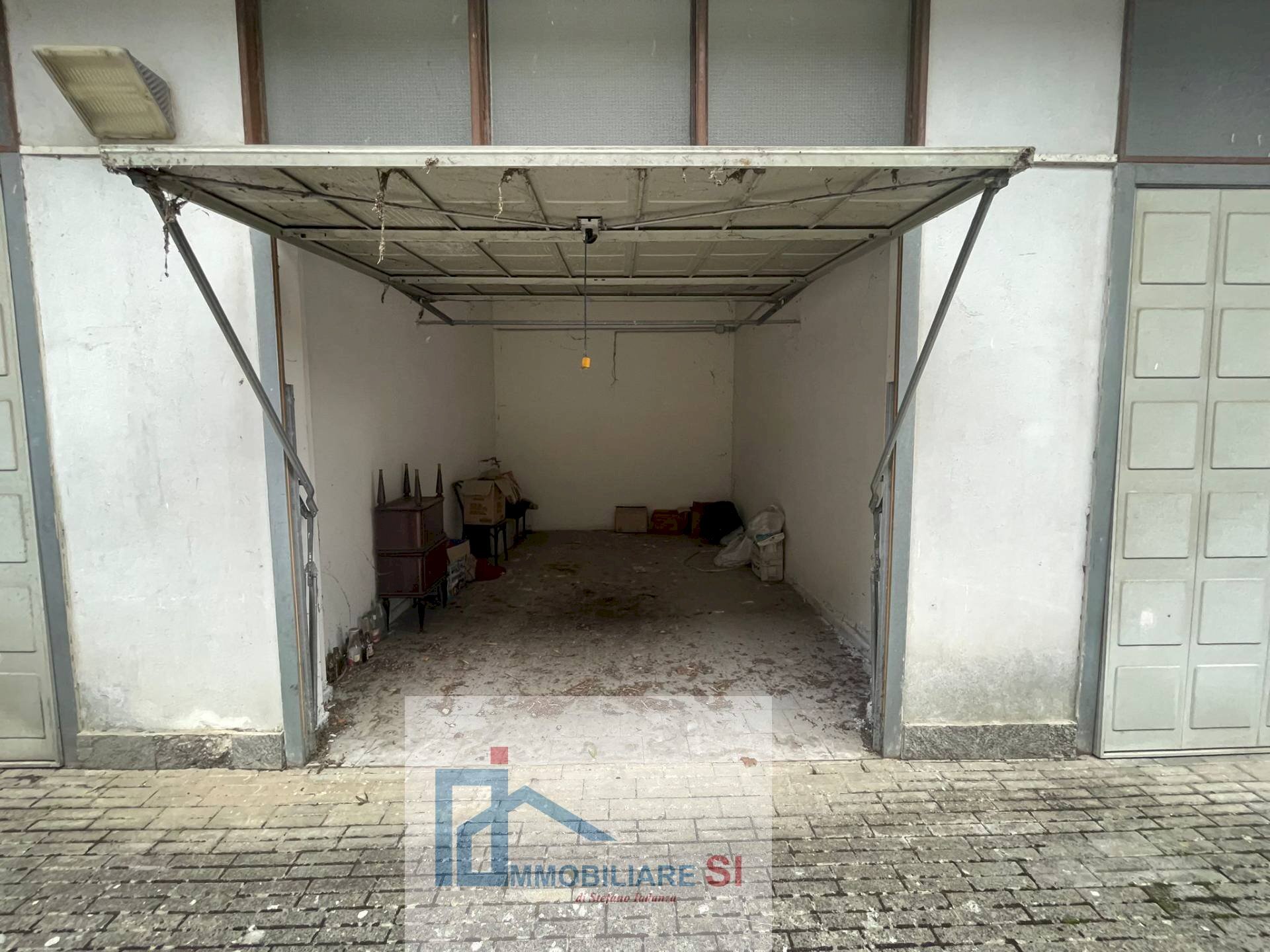 Box Via Raffaele Delcogliano, Benevento - foto 2