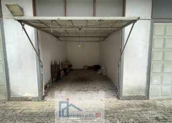 Box Via Raffaele Delcogliano, Benevento - foto 3