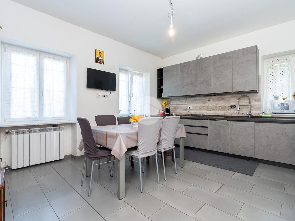 Casa semi indipendente Via Gamberi, San Francesco al Campo - foto 1