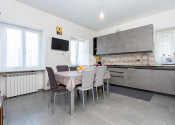 Casa semi indipendente Via Gamberi, San Francesco al Campo - foto 1