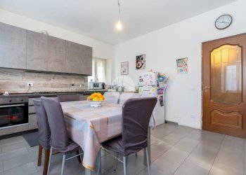 Casa semi indipendente Via Gamberi, San Francesco al Campo - foto 3