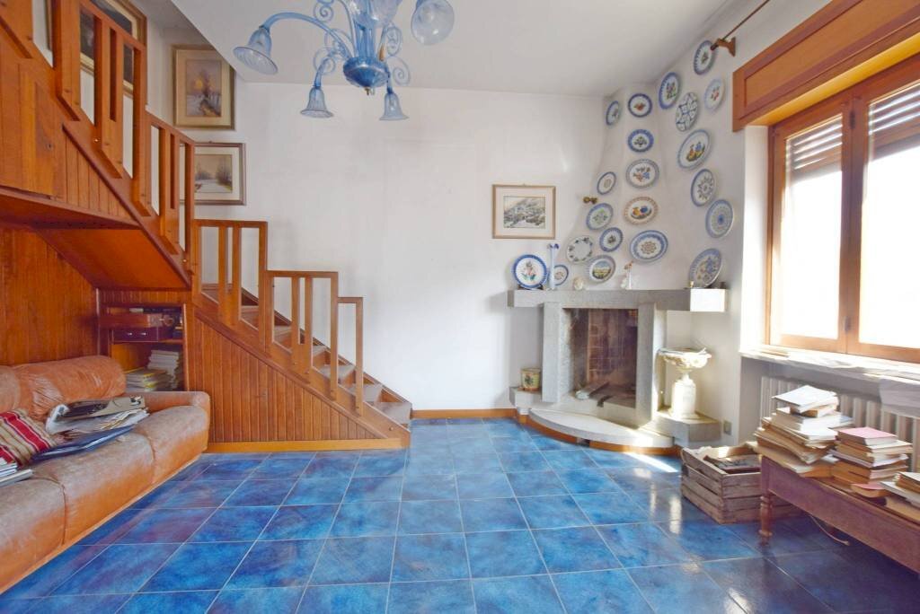 Salone - Apartment via Generale Dho, 21, Roccaforte Mondovì - photo 2