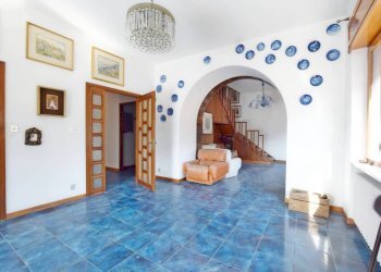 Salone - Appartamento via Generale Dho, 21, Roccaforte Mondovì - foto 7